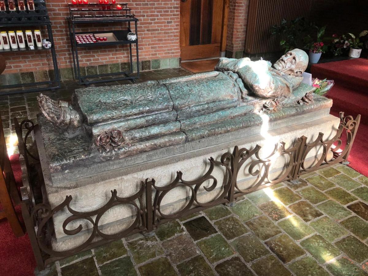 Blauwe Lelie Villa Ewijk ภายนอก รูปภาพ